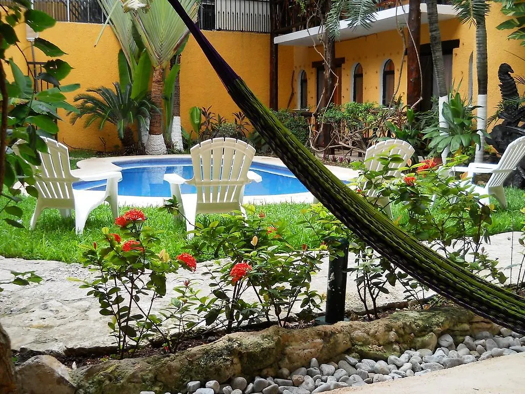 Hotel Bosque Caribe, 5Th Av. Zone Playa del Carmen 3*,  México